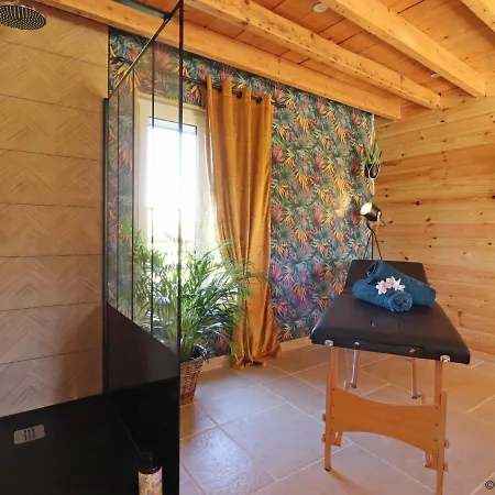 Evasion Romantique Avec Spa, Grand Jardin Et Confort Moderne En Normandie - Fr-1-497-175 Dom wakacyjny *