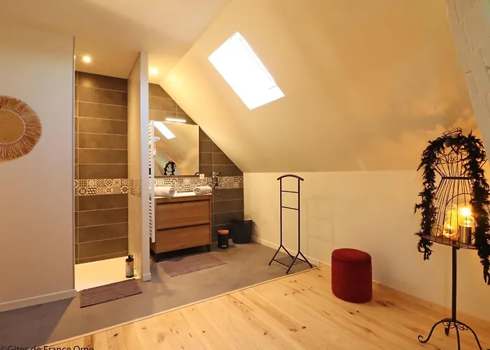 Maison Independante Avec Spa, Jardin Privatif En Normandie - Fr-1-497-175 * Neuville-sur-Touques